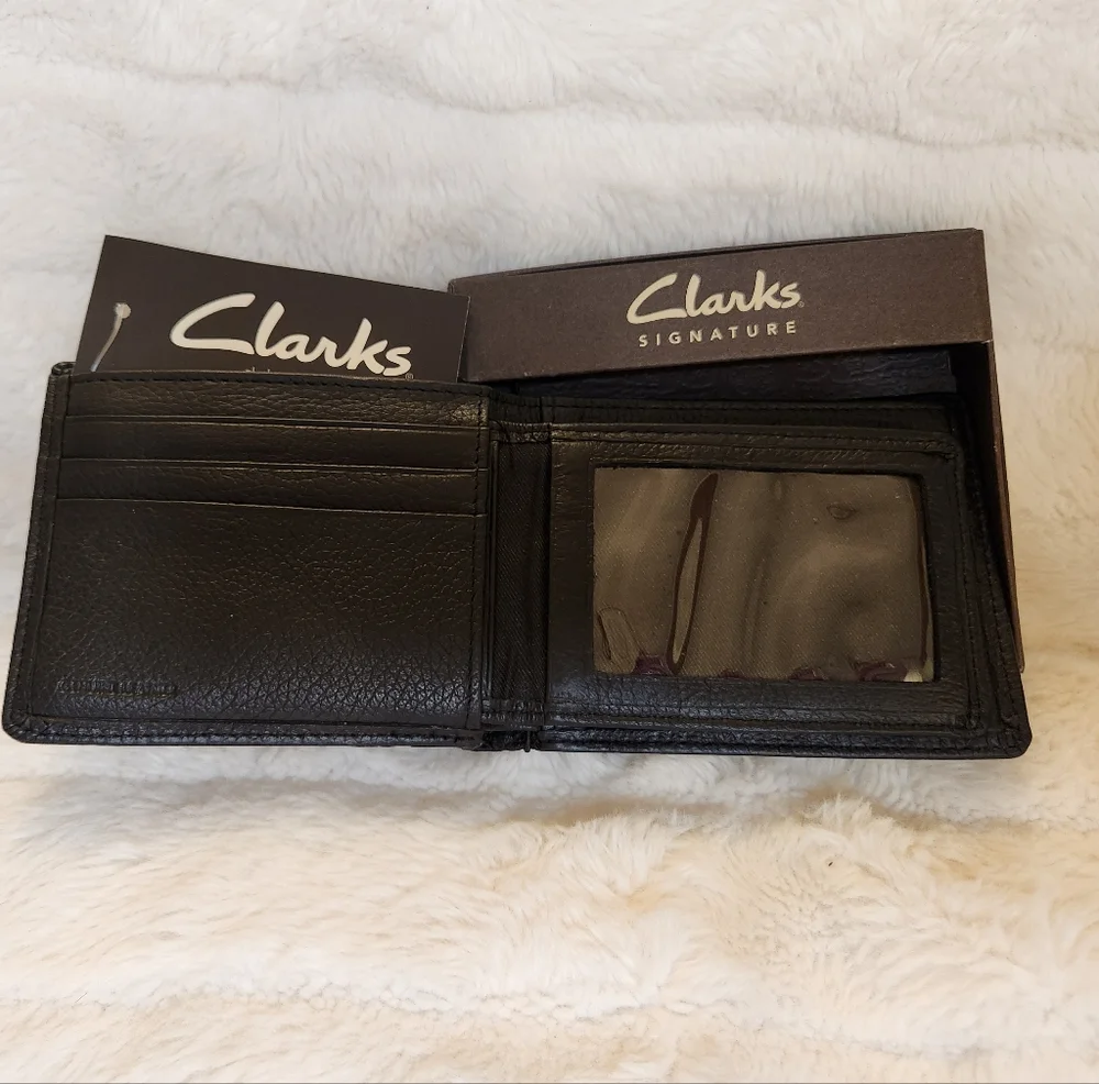 Clarks Black Leather Wallet for Men - Picture 4 of 10
